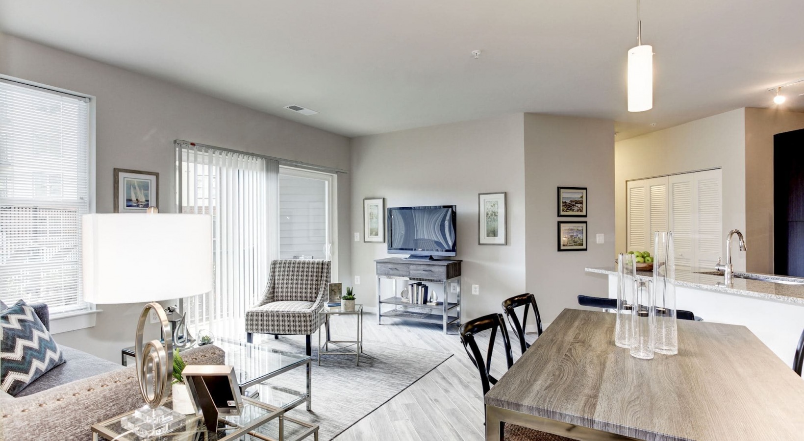 Rivergate South Apartments Eastern Applicators